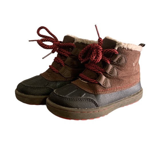 OshKosh B'gosh Other - Osh Kosh Brown “Duck” Booties - Boy’s Size 9